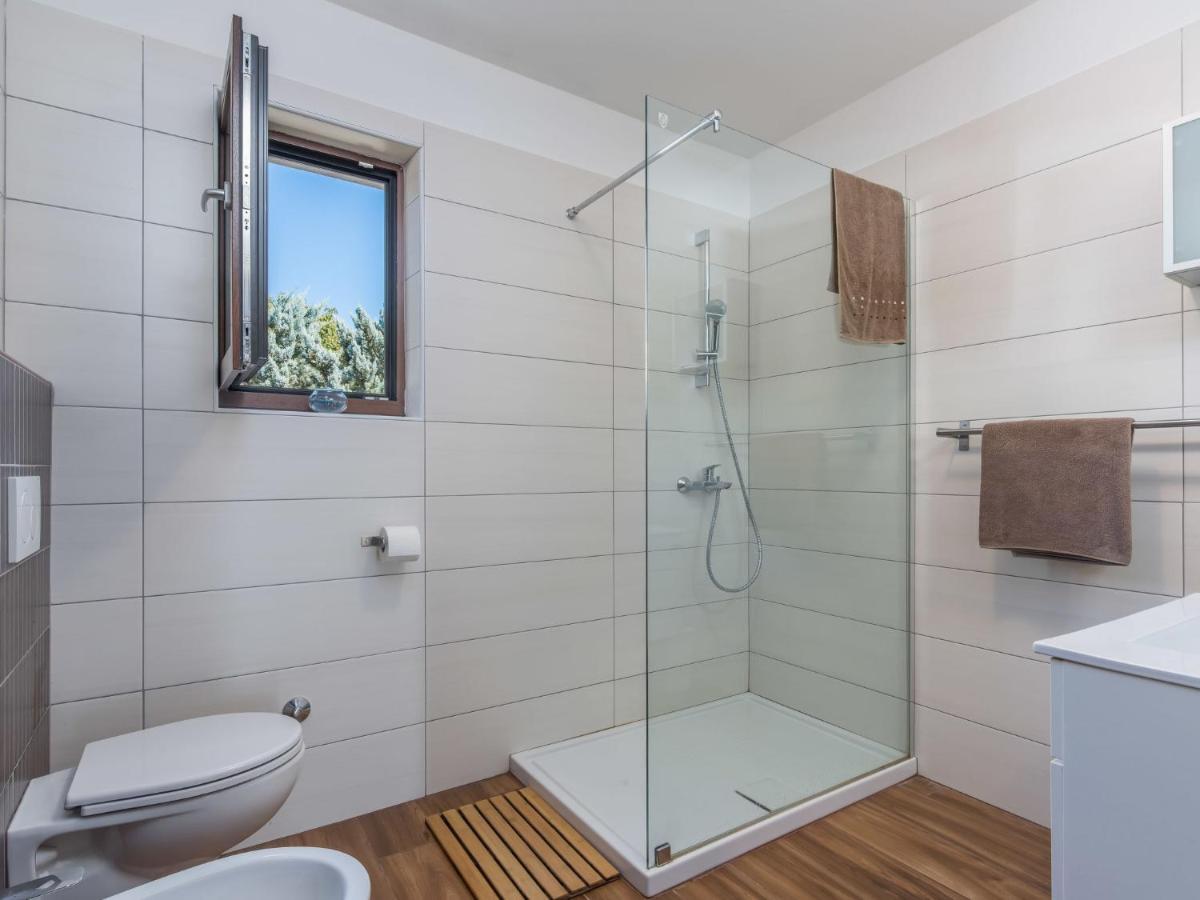 Holiday Home Villa Joy By Interhome Novigrad Istria 外观 照片