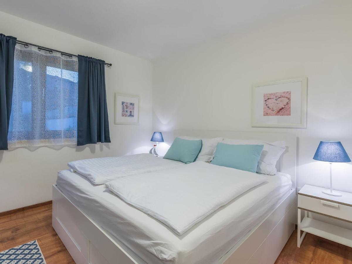 Holiday Home Villa Joy By Interhome Novigrad Istria 外观 照片